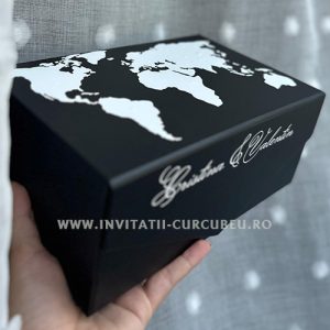 Cutie de cadou personalizată cu Harta Lumii și închidere magnetică